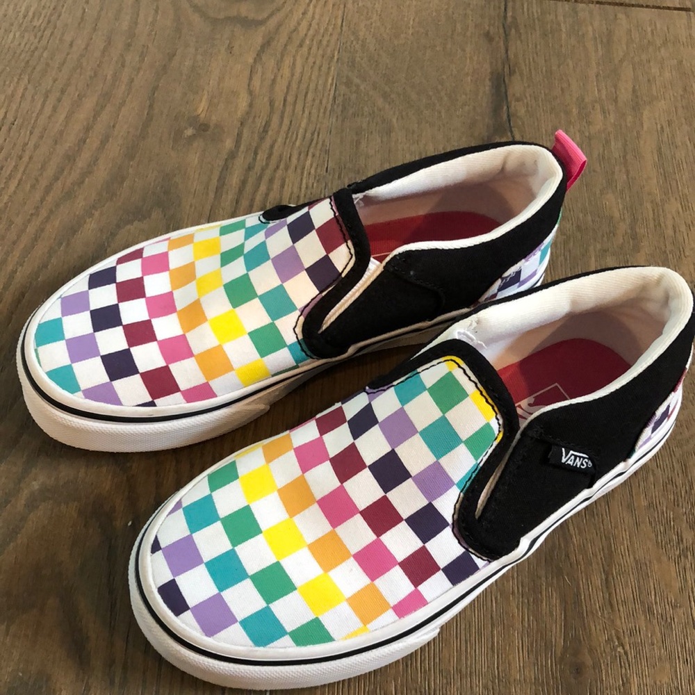 Vans slip on